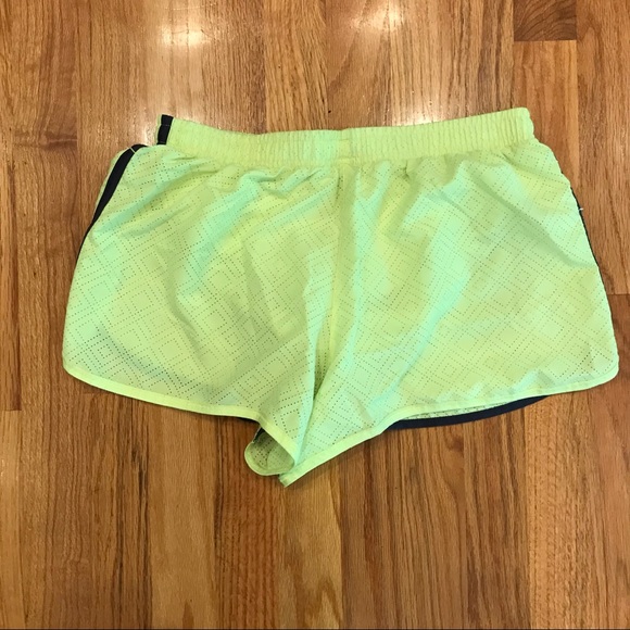 💜 3 for $18 or 5 for $25 💜 Under Armour fluorescent yellow running shorts - Picture 2 of 3